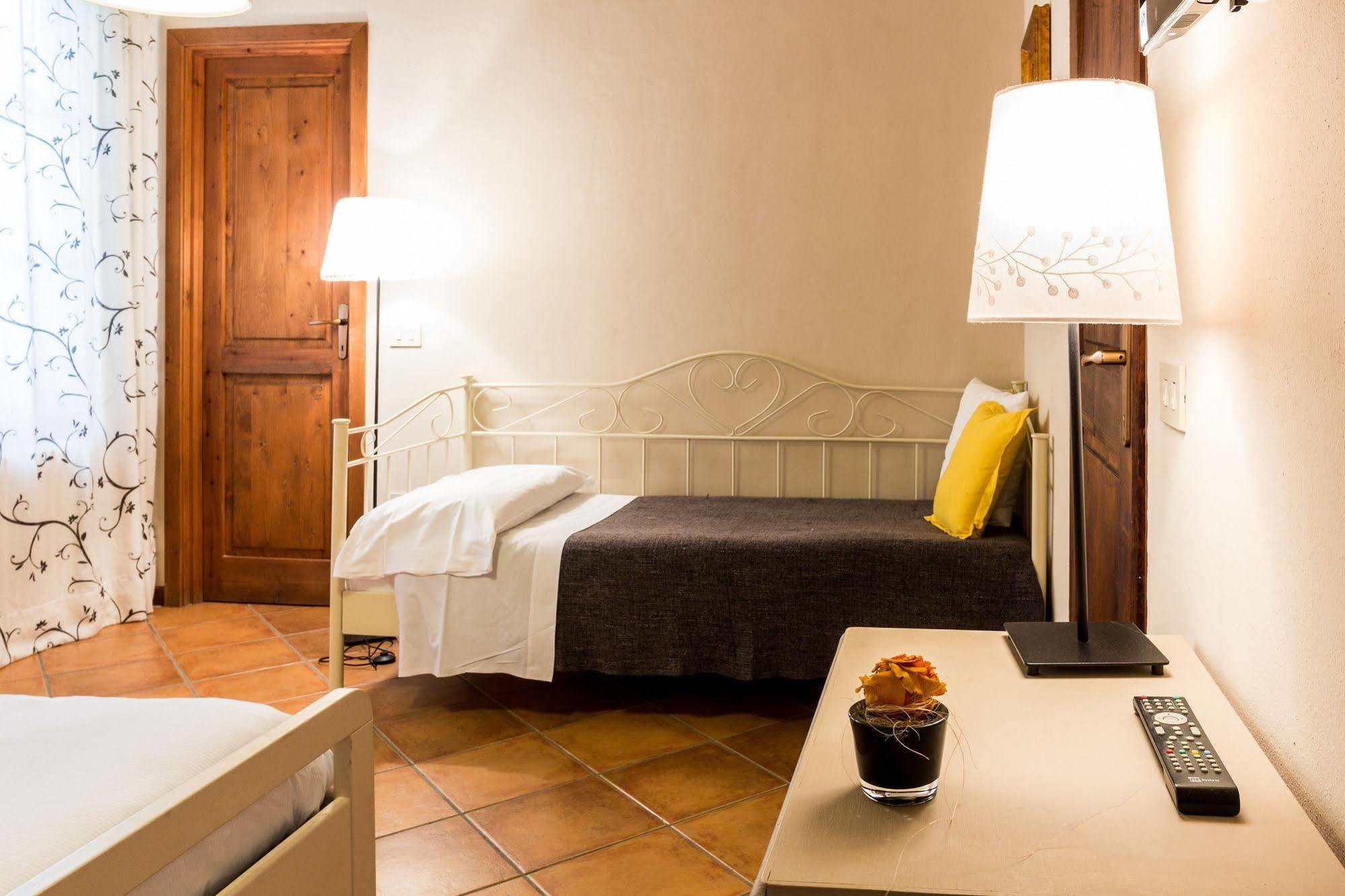 La Maison De Vì Carpaneto Piacentino Buitenkant foto