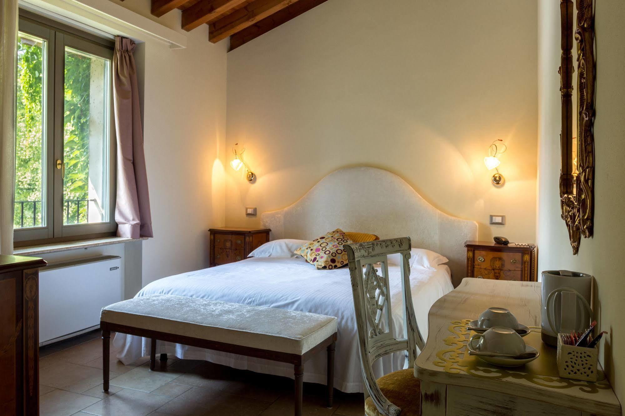 La Maison De Vì Carpaneto Piacentino Buitenkant foto