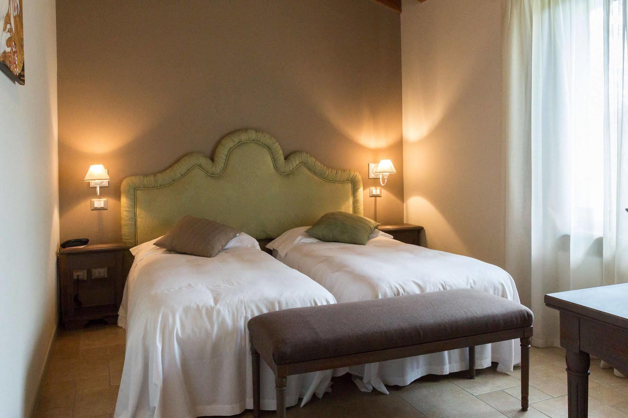 La Maison De Vì Carpaneto Piacentino Buitenkant foto