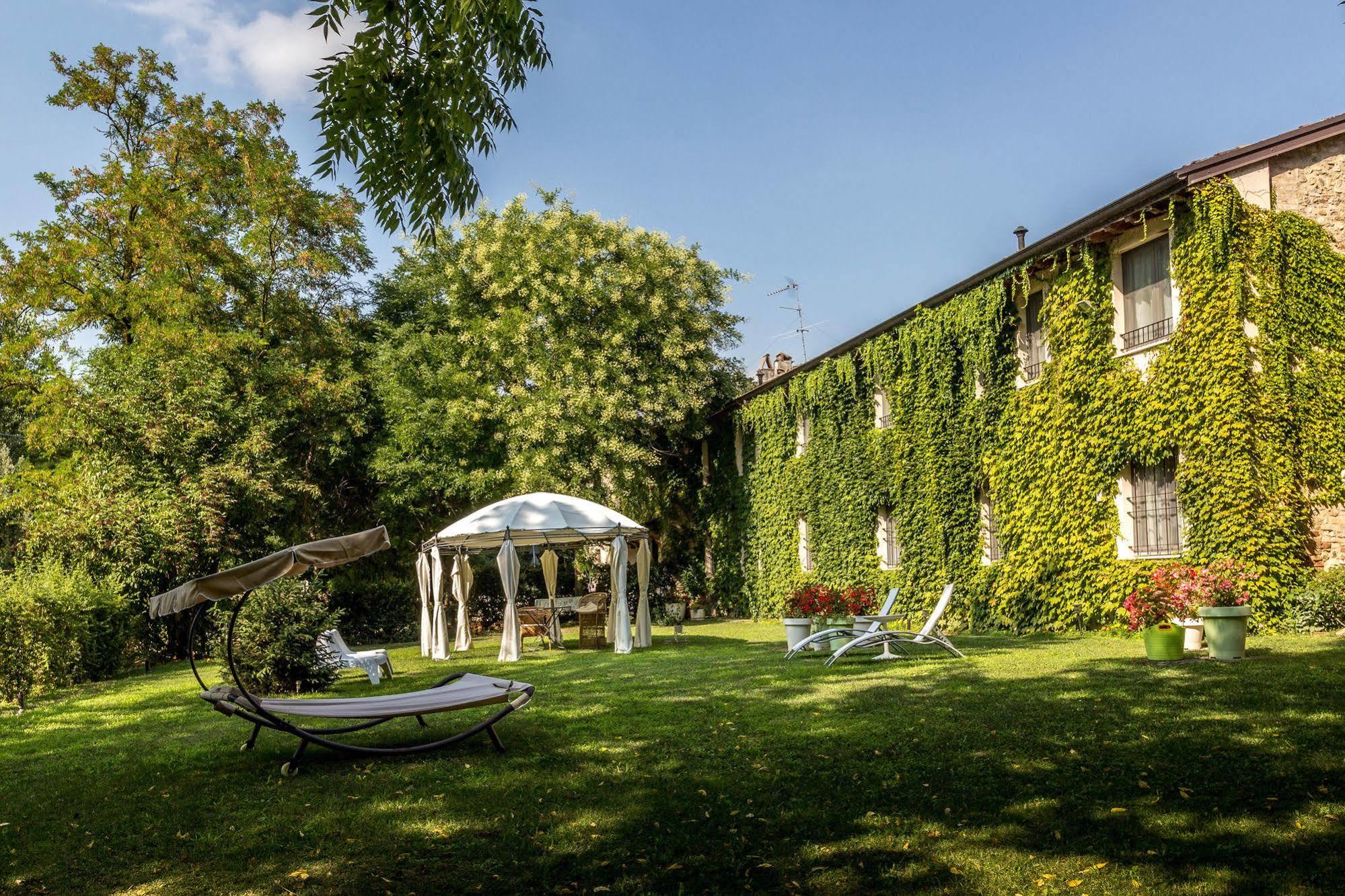 La Maison De Vì Carpaneto Piacentino Buitenkant foto